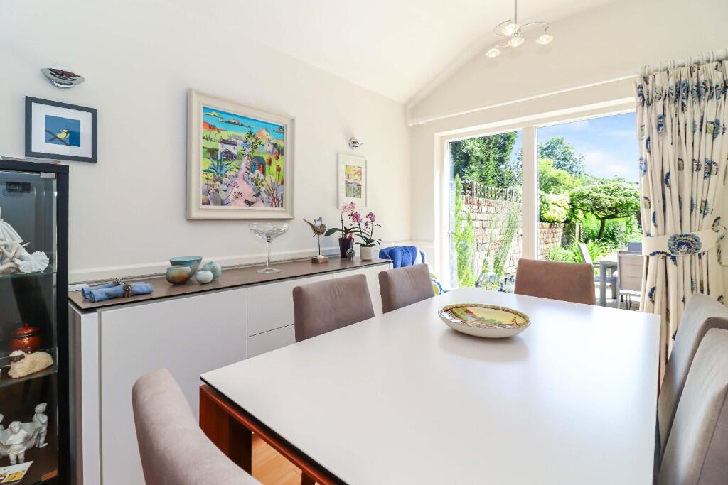 Additional property image - Hill Street, St. Albans, Hertfordshire, AL3