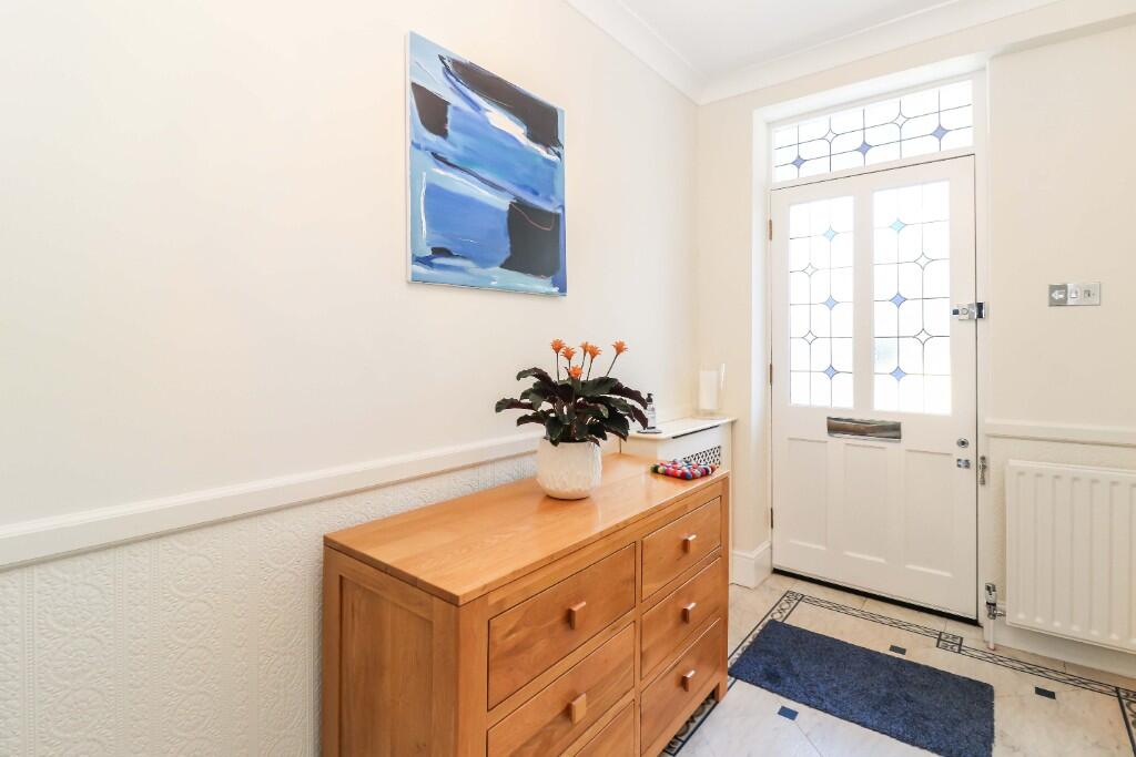 Additional property image - Hill Street, St. Albans, Hertfordshire, AL3