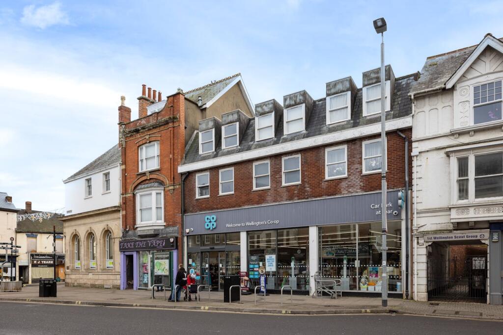 Main image of property: 4-6 Fore Street, Wellington, TA21 8AQ
