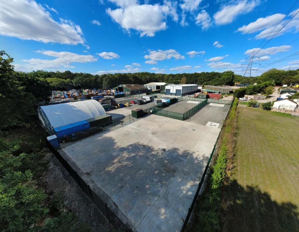 Main image of property: Courtwood Business Park, Fordingbridge, SP6 1QD