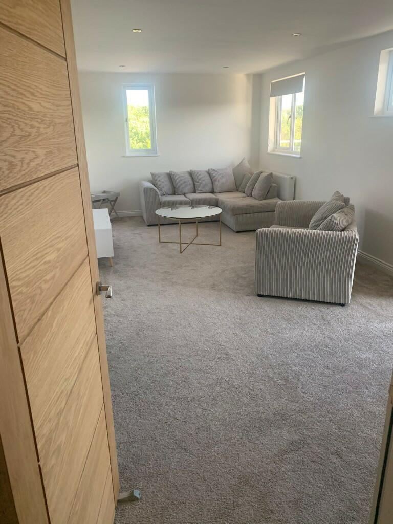 Main image of property: Staveley Road, S43