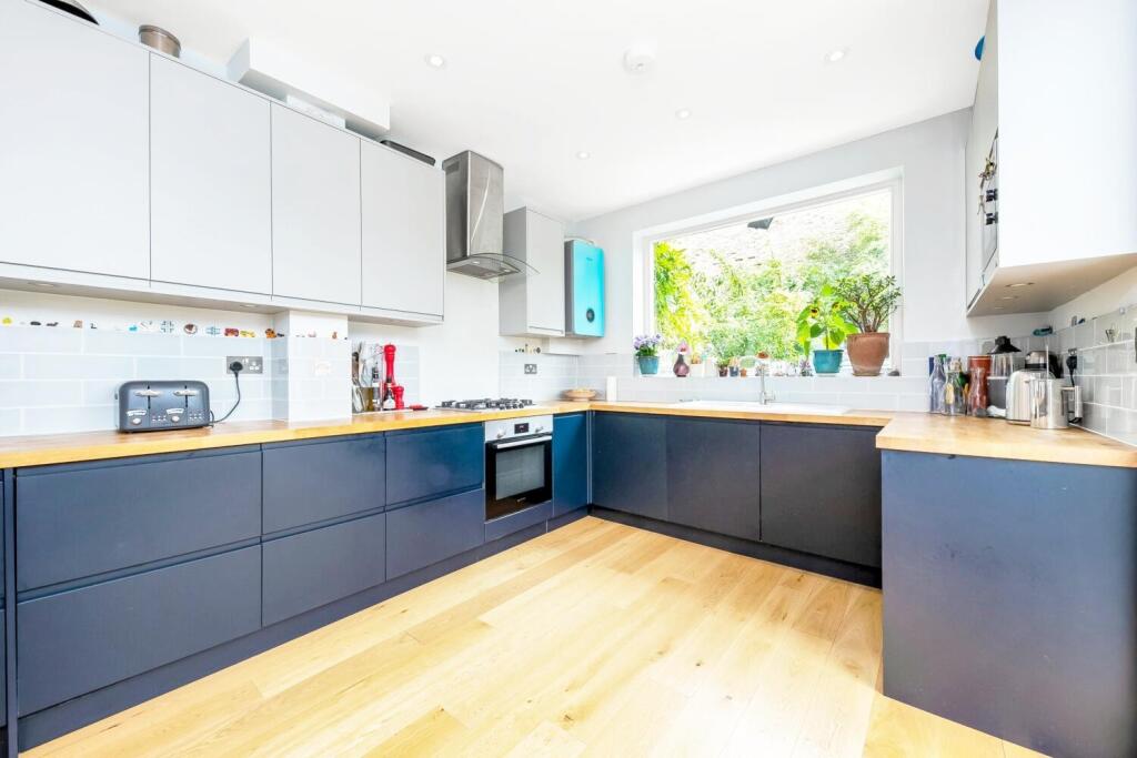 Main image of property: Ivydale Road, Nunhead, London, SE15