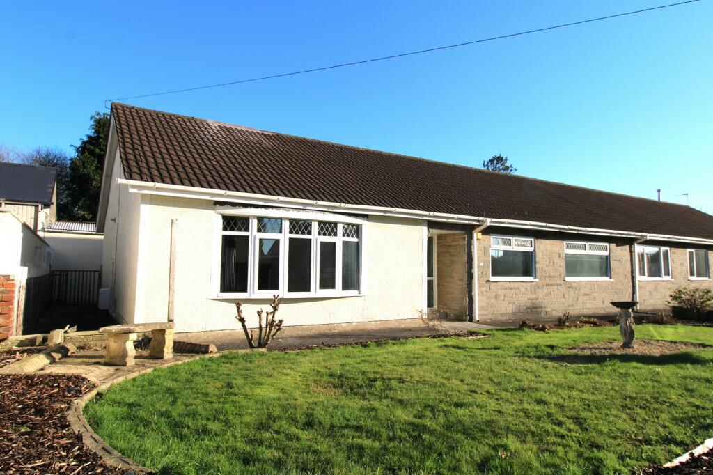 3 bedroom semidetached bungalow for sale in Blackmill Road, Bryncethin