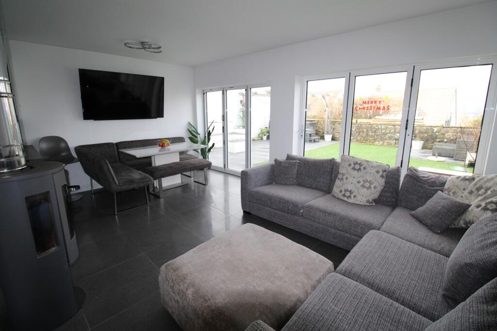 Additional property image - Wernlys Road, Pen-y-fai, Bridgend, Bridgend County. CF31 4NS