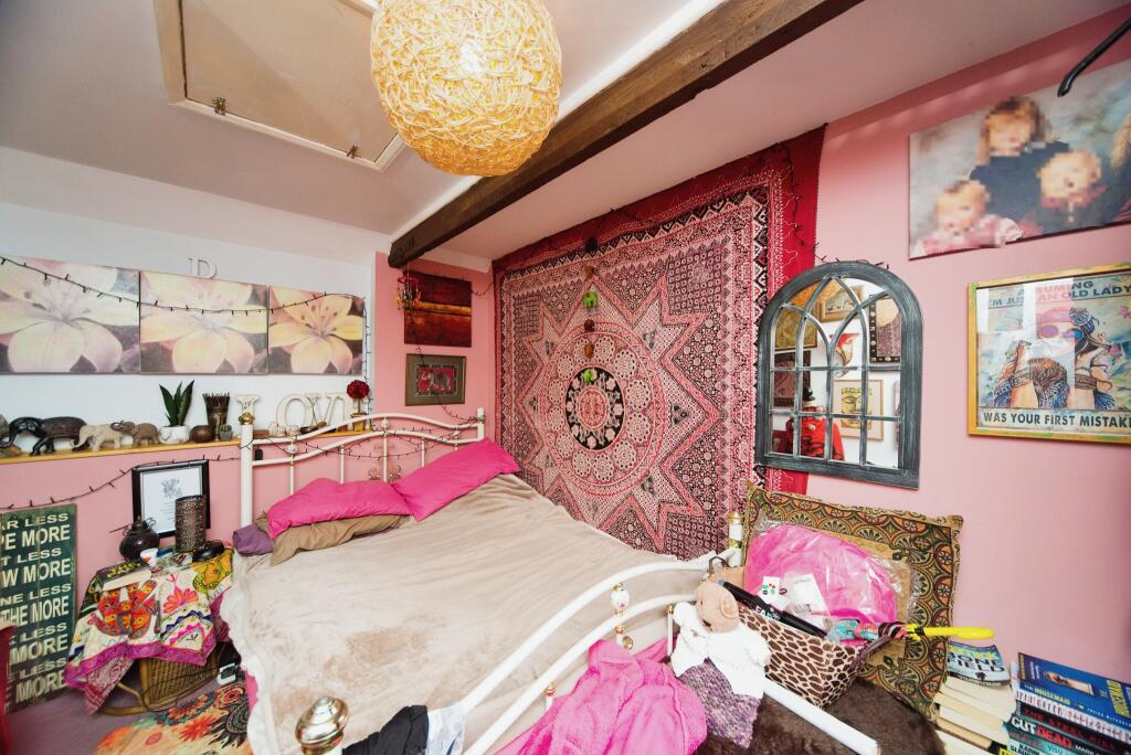 Additional property image - Lower Dicker, Hailsham, BN27