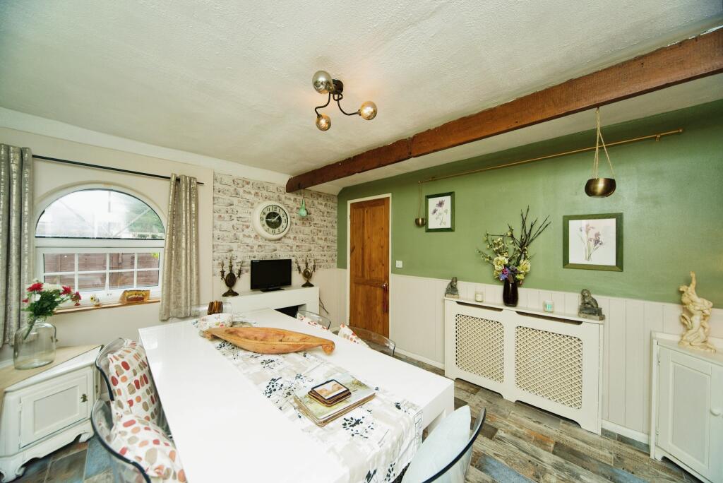 Additional property image - Lower Dicker, Hailsham, BN27