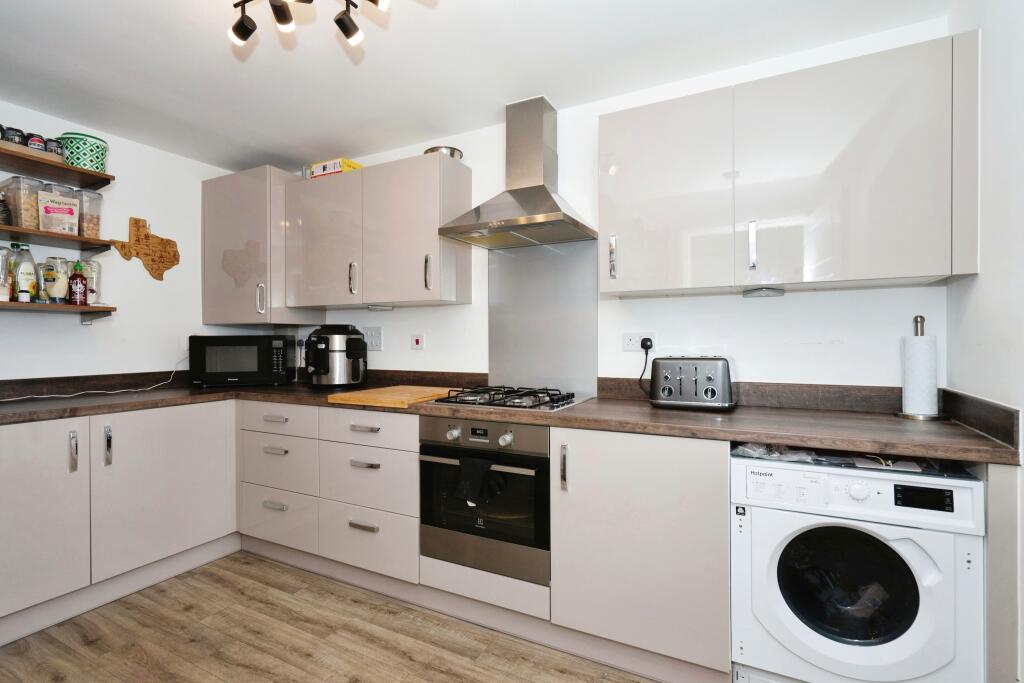 Additional property image - Fletcher Way, Henfield, BN5