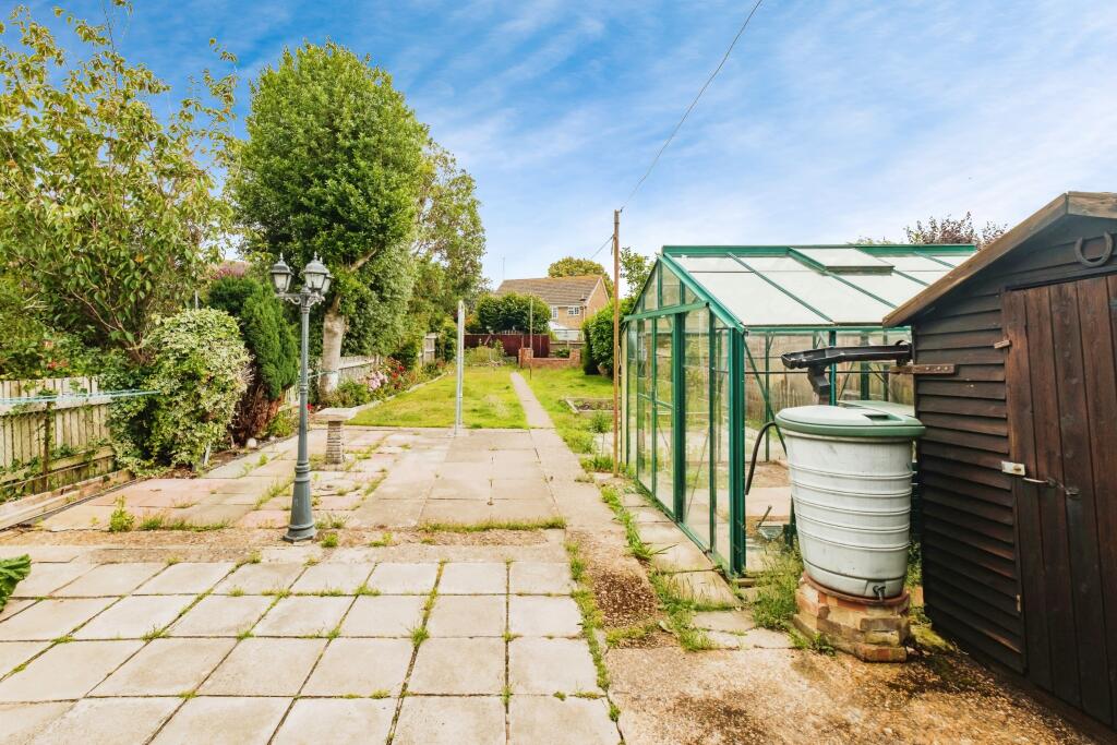 Additional property image - Colvill Avenue, Shoreham-by-sea, BN43