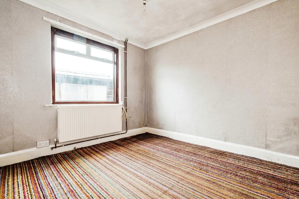 Additional property image - Colvill Avenue, Shoreham-by-sea, BN43