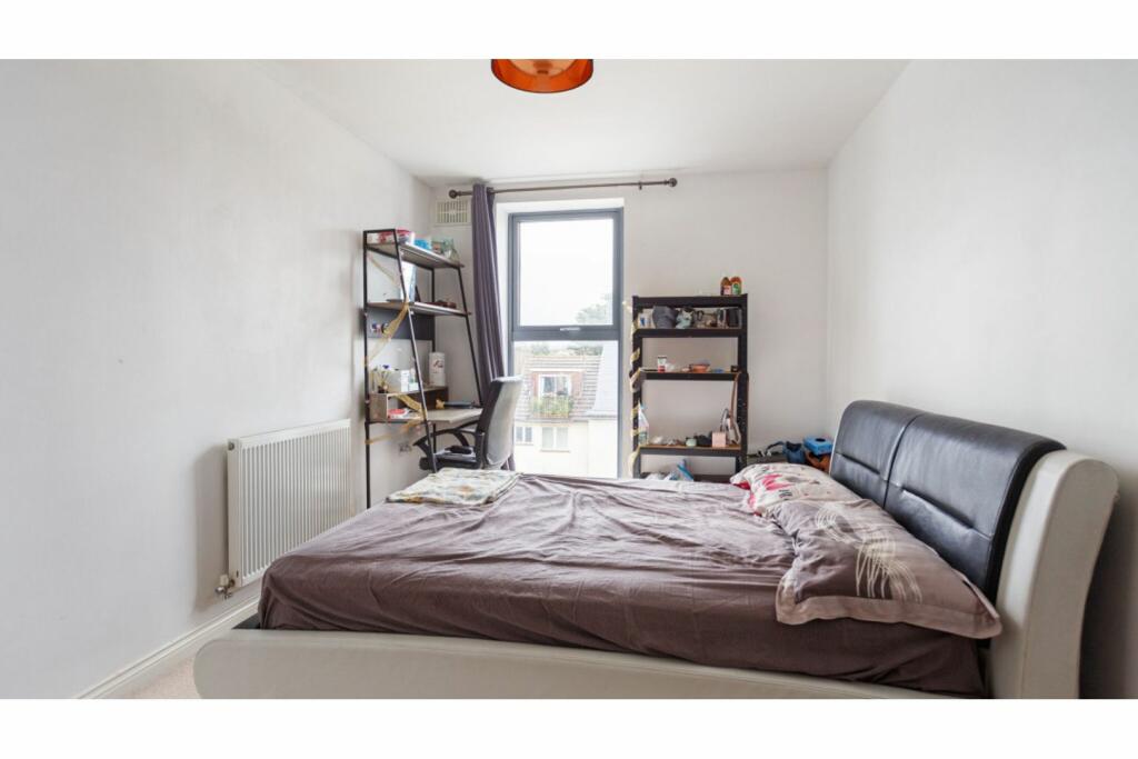 Additional property image - 83 Brighton Road, Shoreham-by-Sea, BN43