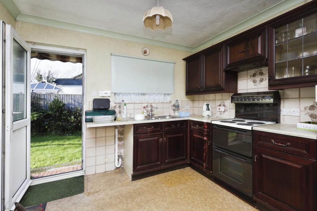 Additional property image - Old Drive, Polegate, BN26