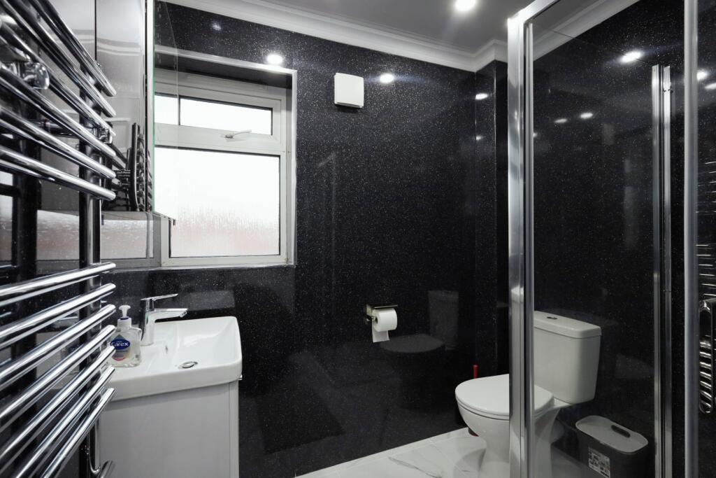 Additional property image - Rotherfield Avenue, Eastbourne, BN23