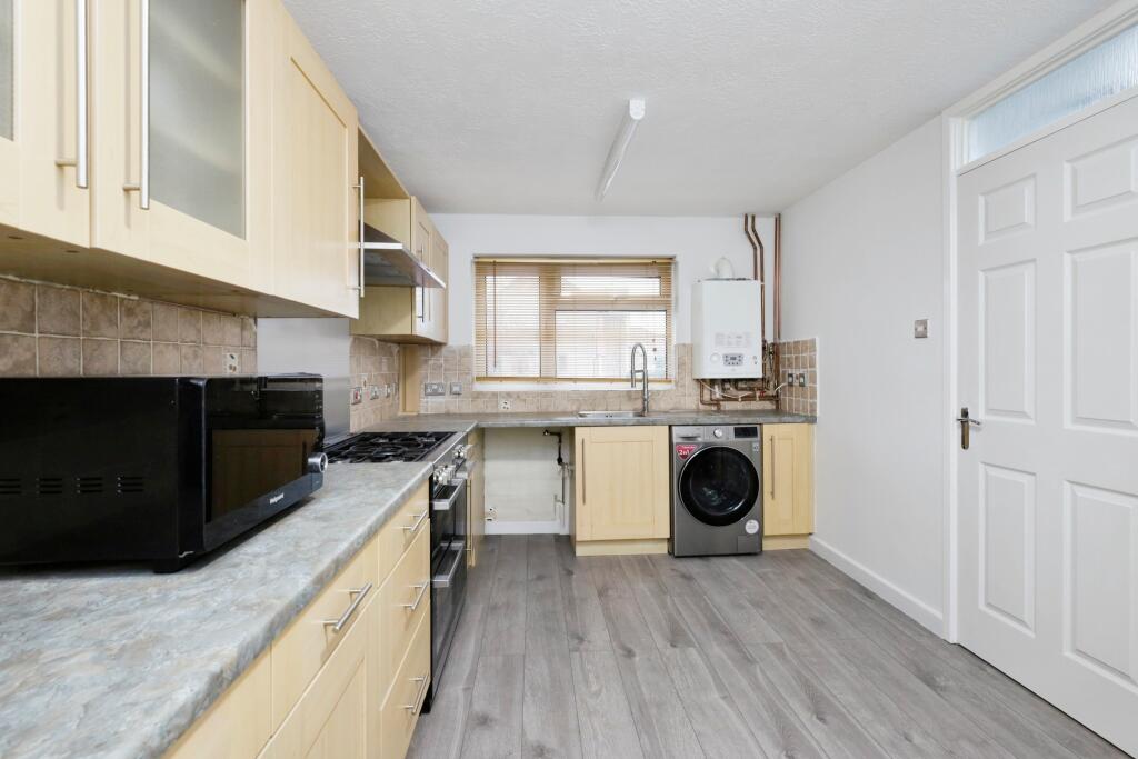 Additional property image - Rotherfield Avenue, Eastbourne, BN23