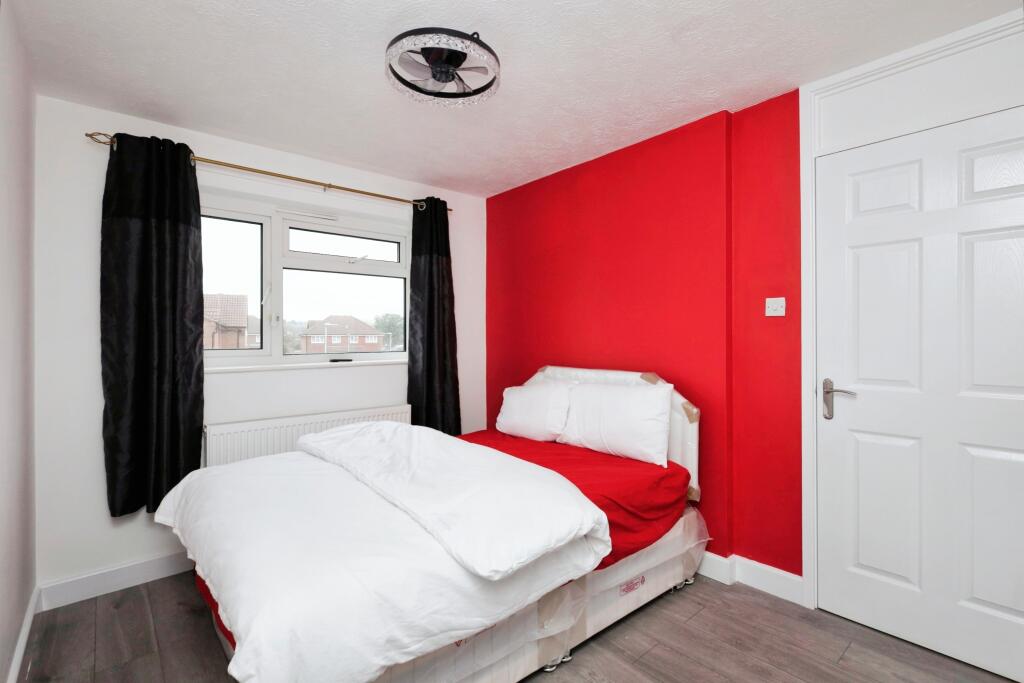 Additional property image - Rotherfield Avenue, Eastbourne, BN23