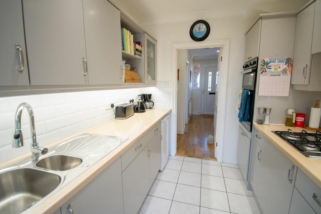 Additional property image - Bramley Road, Worthing, BN14