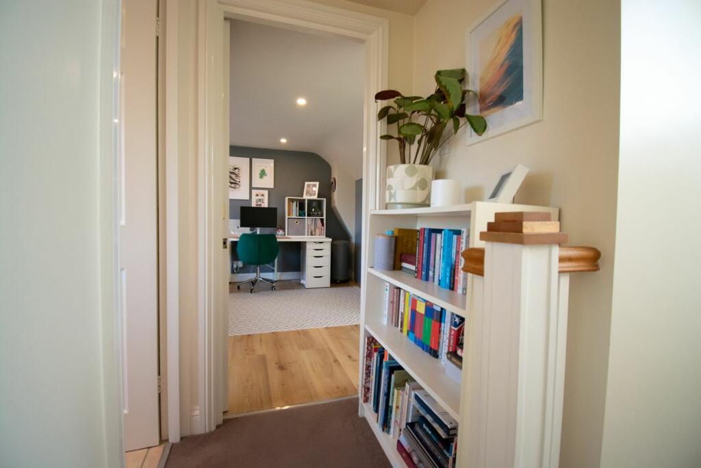 Additional property image - Bramley Road, Worthing, BN14