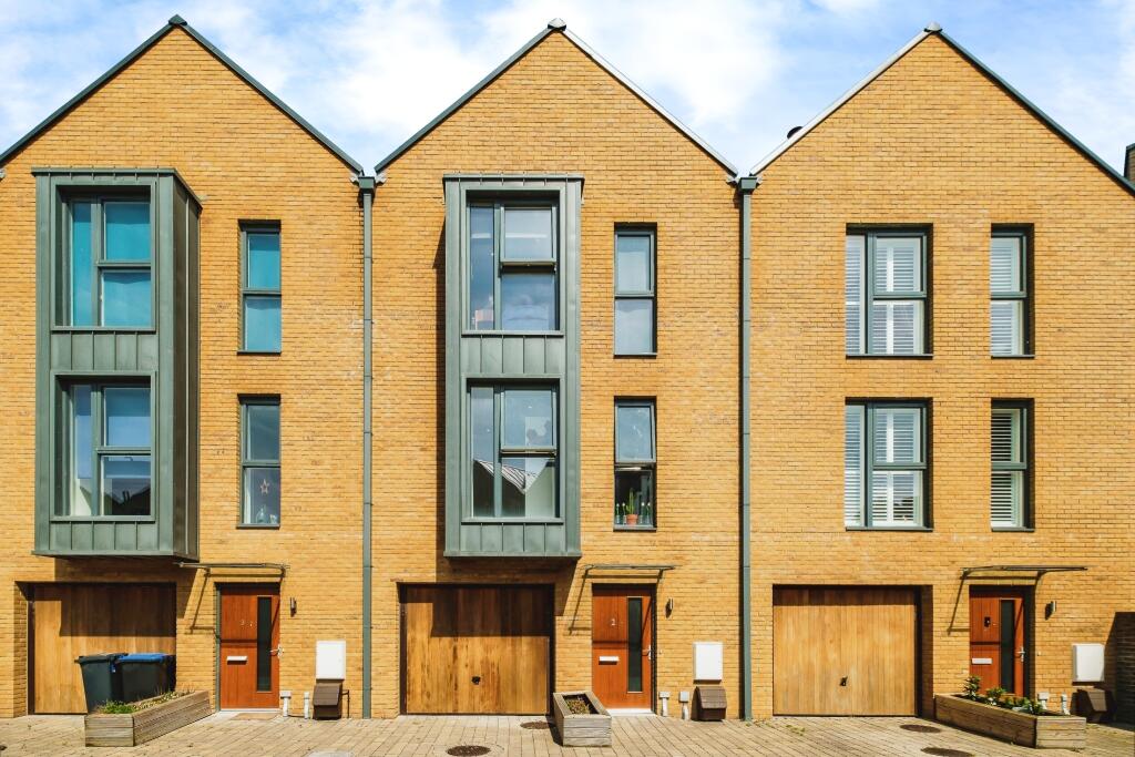 Main image of property: Lagoon Way, Shoreham-by-Sea, BN43