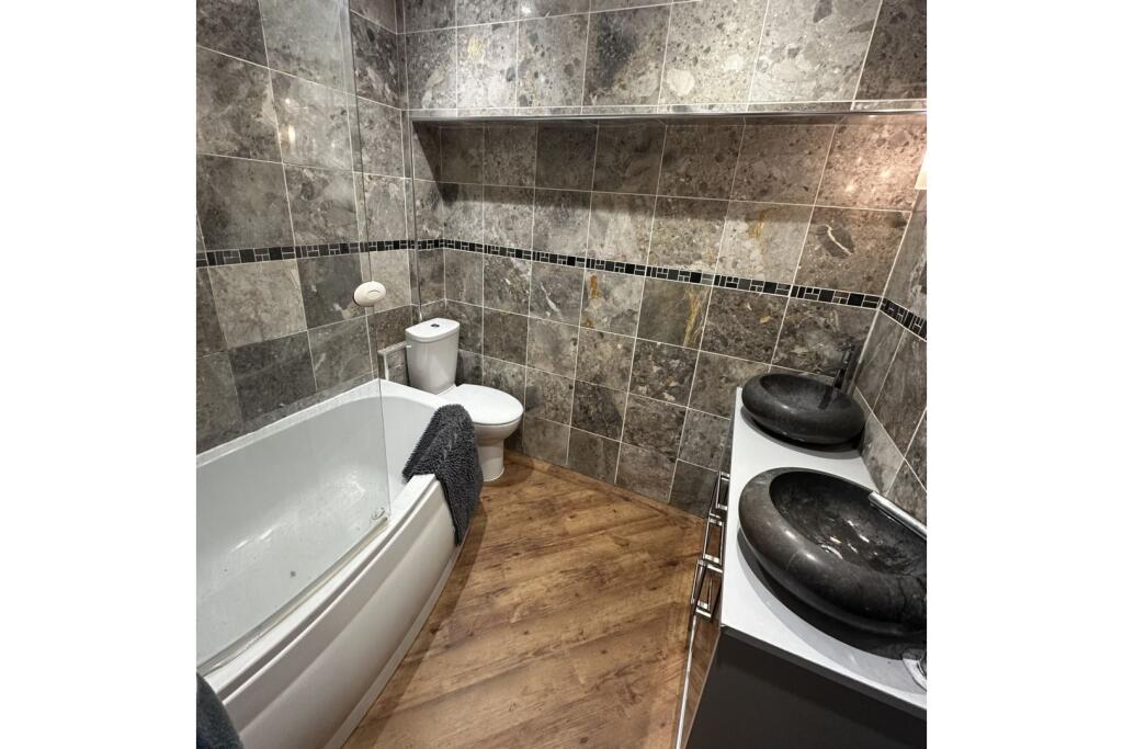 Additional image 16 of Broadview Gardens, Worthing, BN13