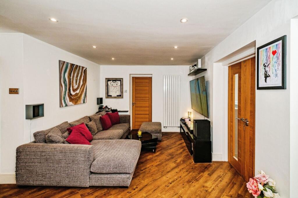 Additional image 23 of Broadview Gardens, Worthing, BN13