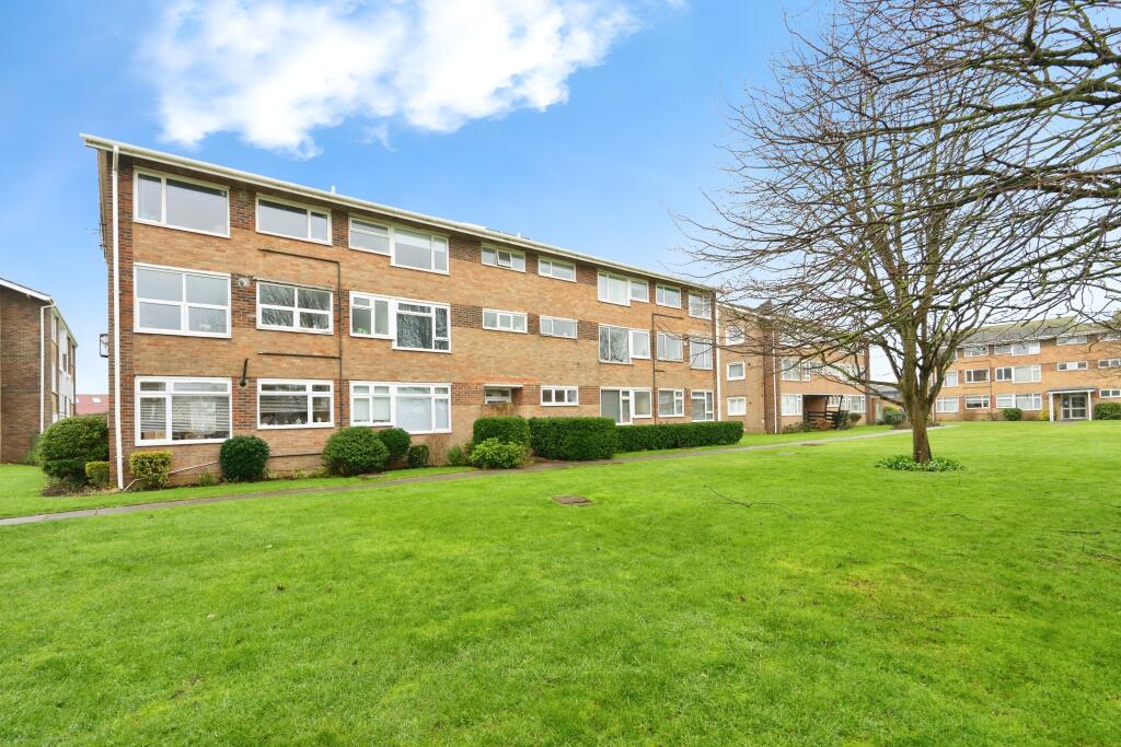 Main image of property: Beach Green, Shoreham-by-Sea, BN43