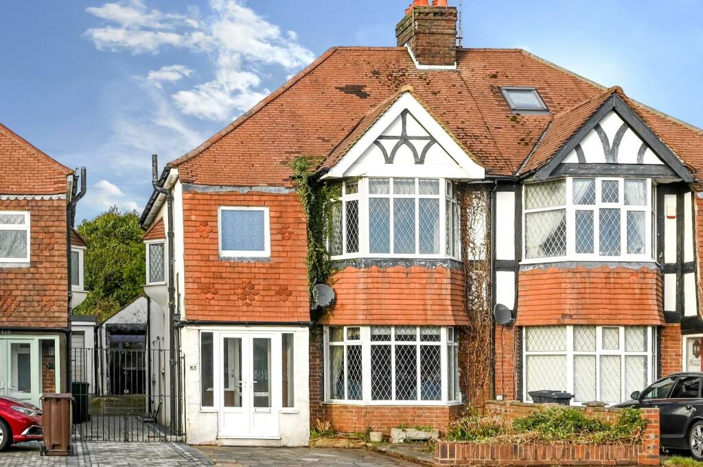 3 bedroom house for sale in Old Shoreham Road, Hove, BN3