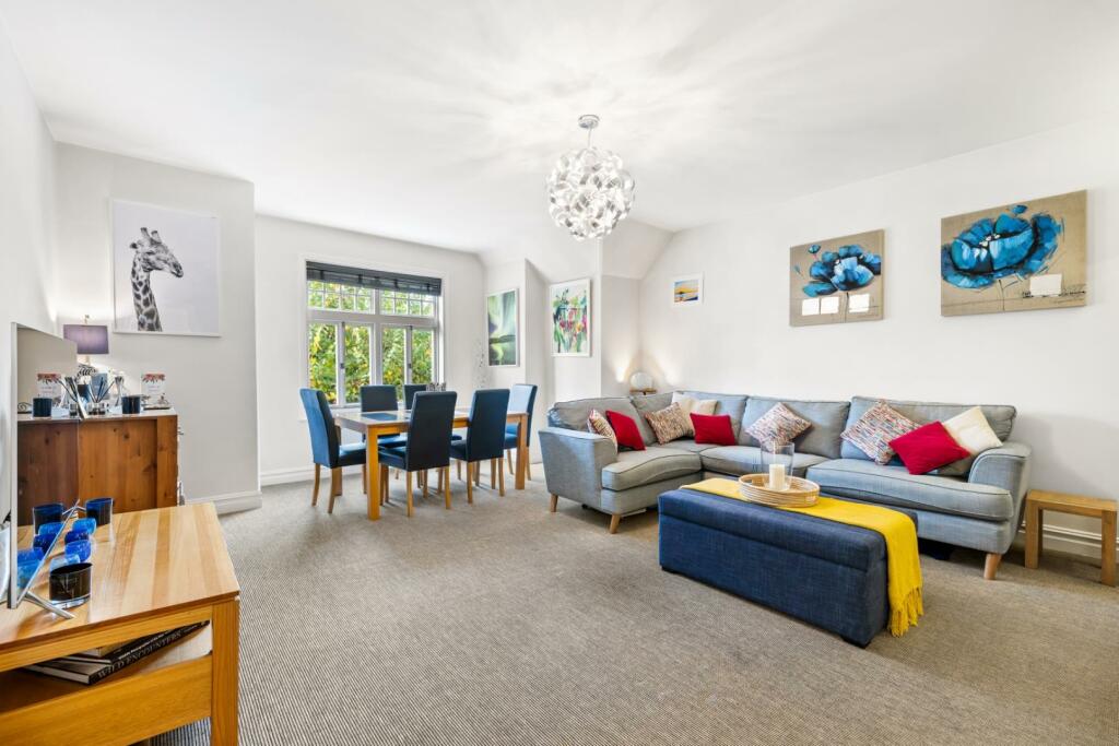 Additional property image - Fourth Avenue, Hove
