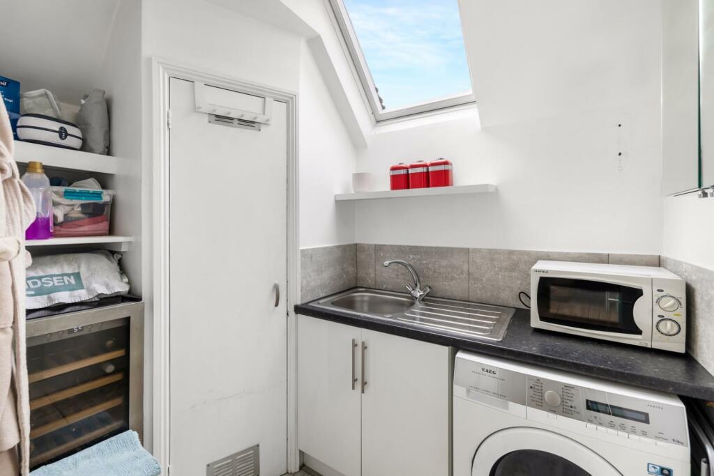 Additional property image - Fourth Avenue, Hove