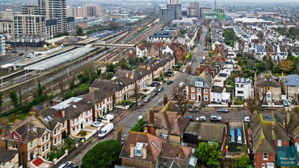 Additional property image - Wilbury Avenue, Hove