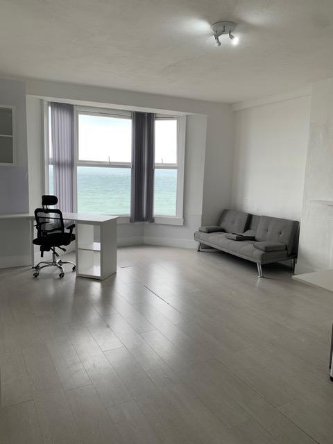 Main image of property: 43a Kings Road, Brighton