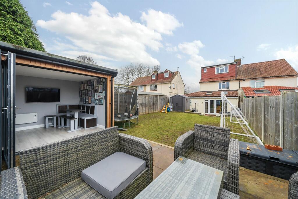 3 bedroom semidetached house for sale in Deceptively Spacious Family