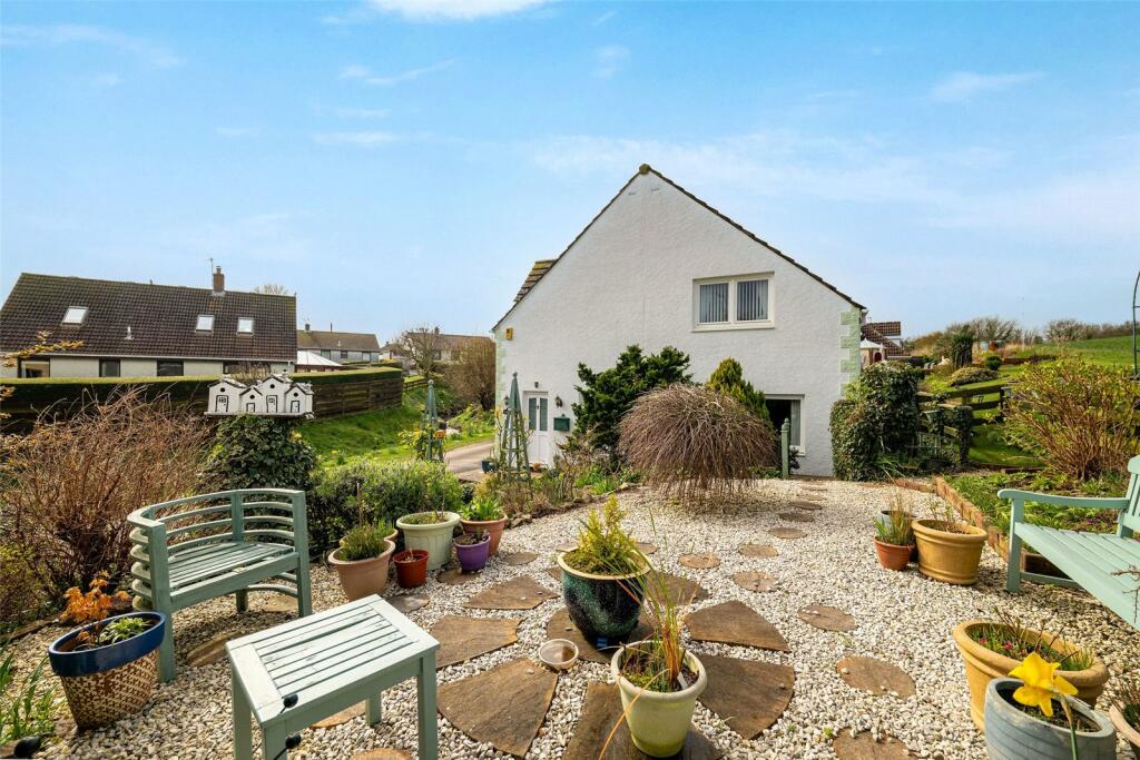 5 bedroom detached house for sale in St. Abbs Road, Coldingham