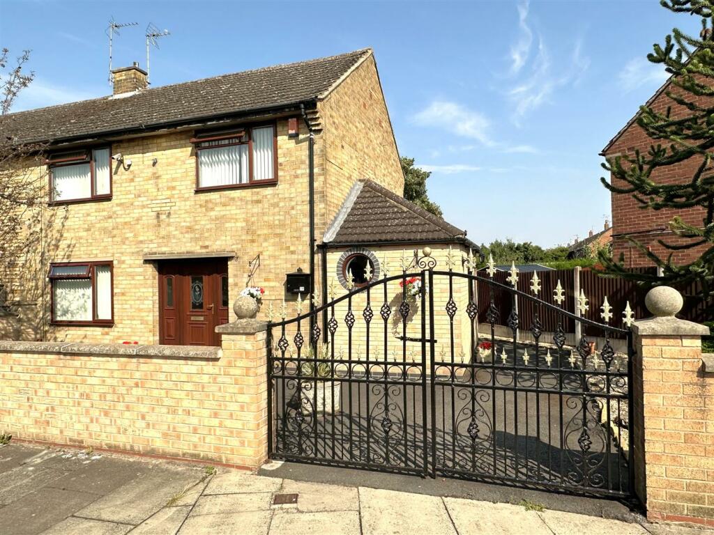 Main image of property: Cranmer Road, Newark