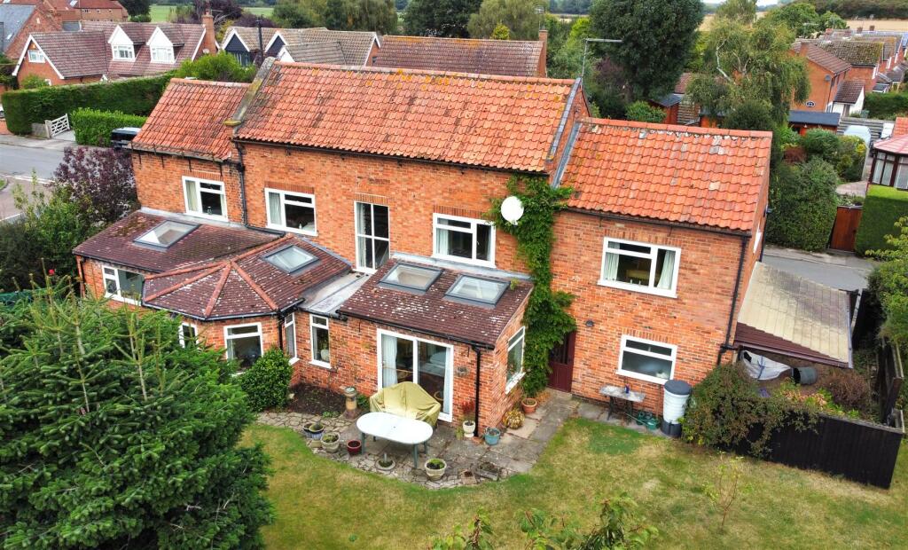 Main image of property: Woodhill Farmhouse, Woodhill Road, Collingham, Newark