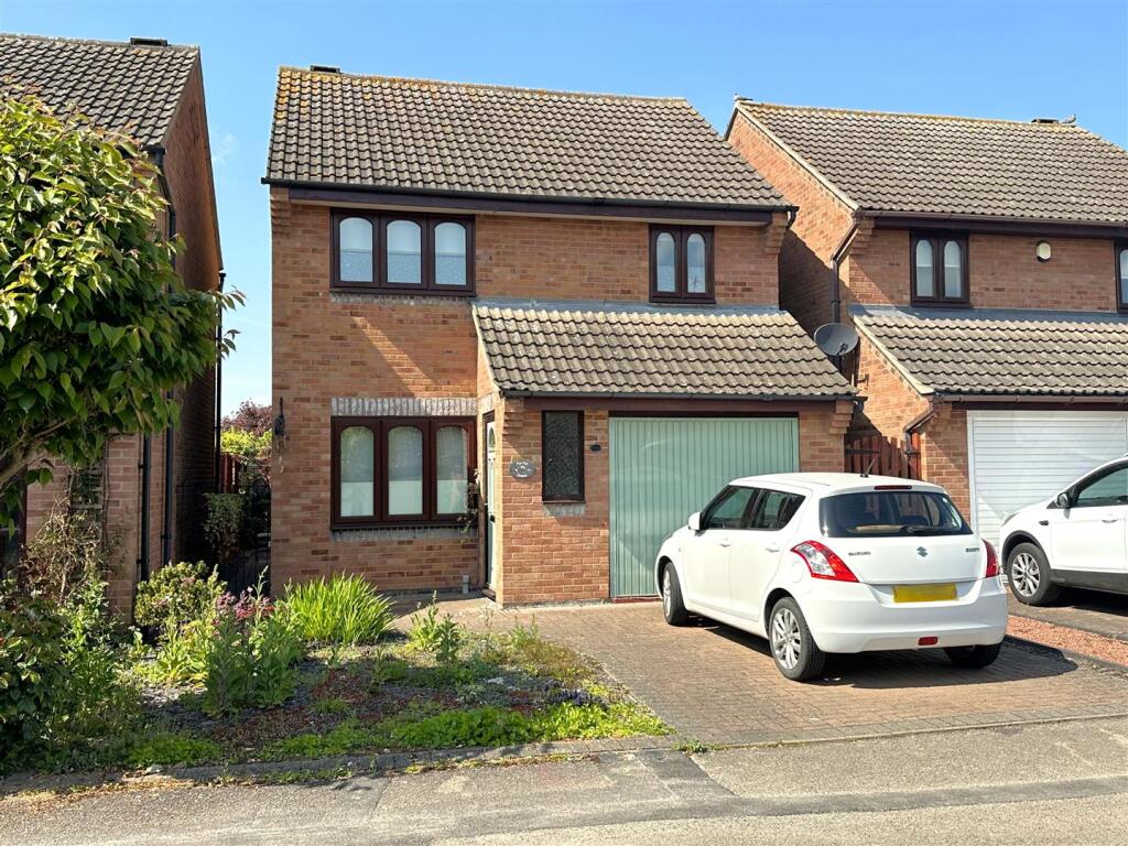 Main image of property: Westfield Way, Farndon, Newark