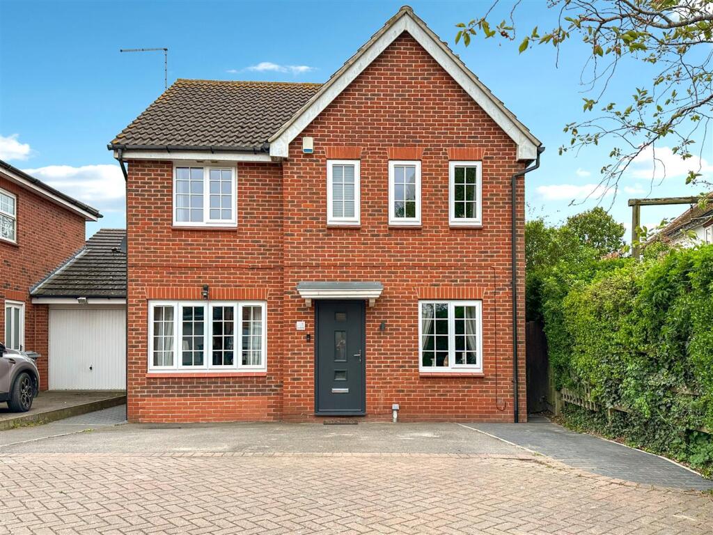 Main image of property: Wickliffe Park, Claypole, Newark