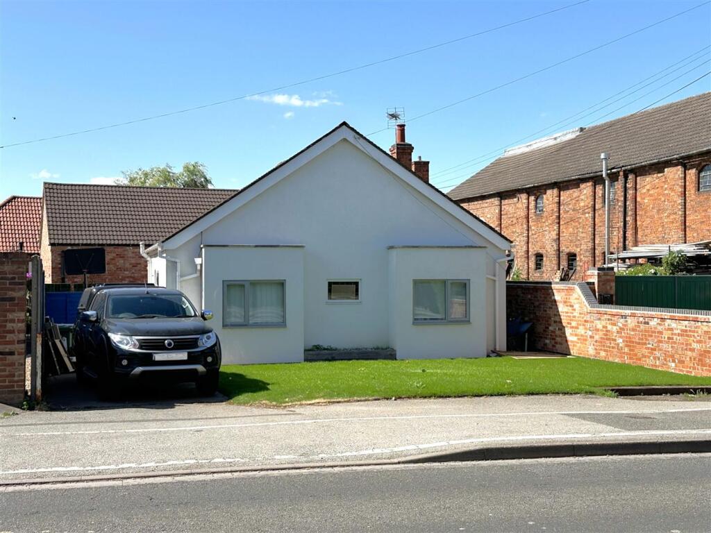 Main image of property: Farndon Road, Newark