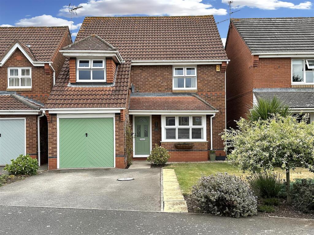 Main image of property: The Ivies, Farndon Road, Newark