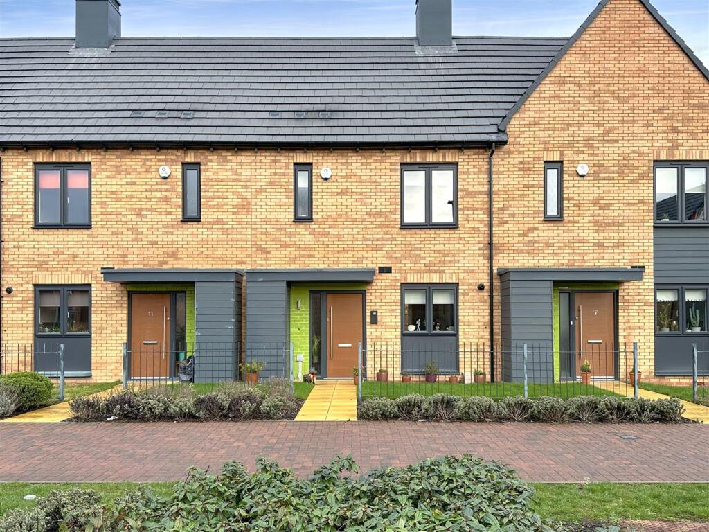 Main image of property: Green Avenue, Newark