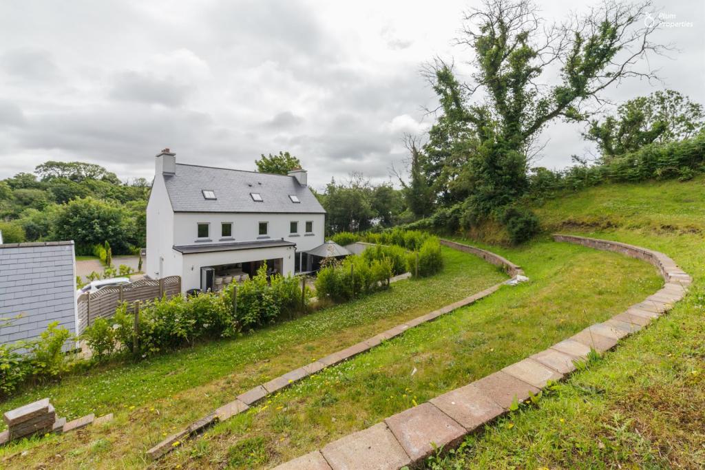 5 bedroom property for sale in Sunnybank House, West Baldwin, Isle Of