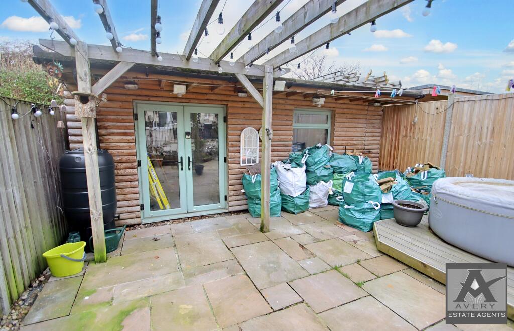 Additional property image - Shaftesbury Road, BS23