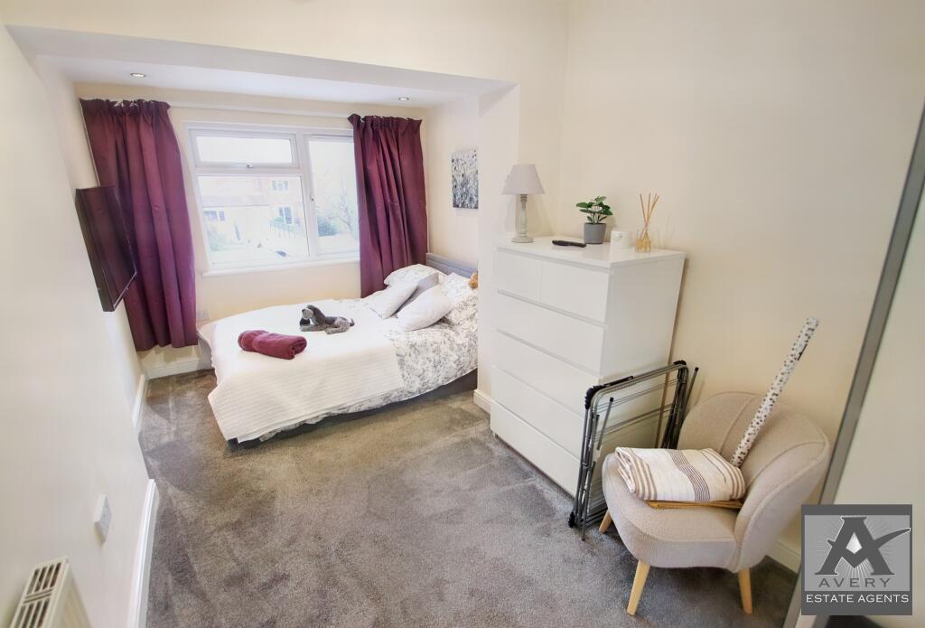 Additional property image - Shaftesbury Road, BS23
