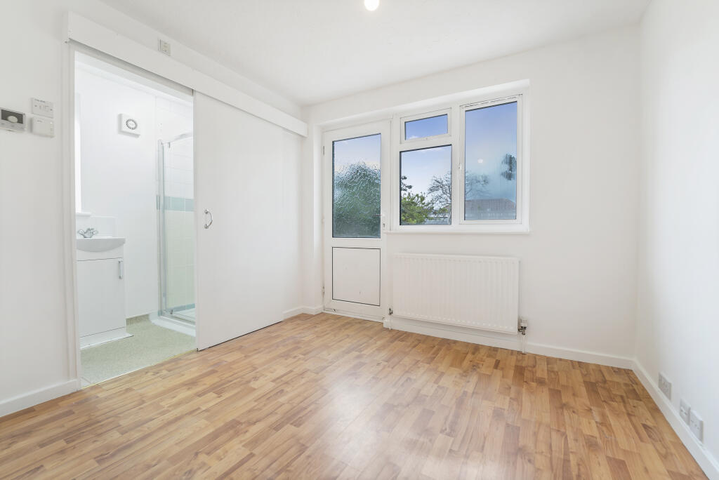 Additional property image - Saville Crescent, BS22