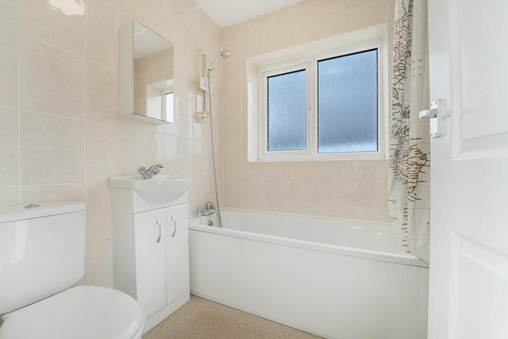 Additional property image - Saville Crescent, BS22
