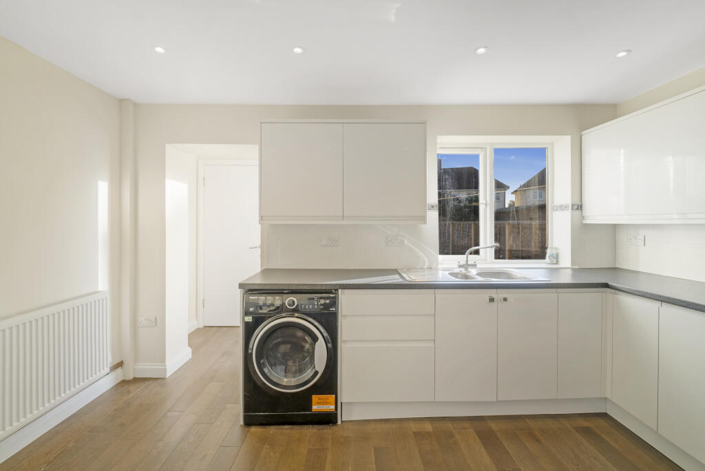 Additional property image - Stradling Avenue, BS23