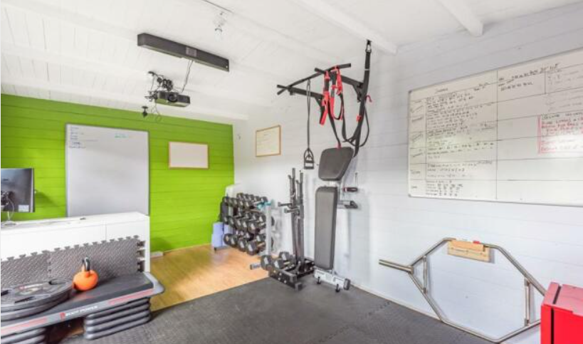 Additional property image - College Road, Bromley, BR1 3PF