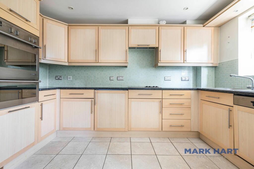 Additional property image - Langham Park Place, Bromley, BR2 0UP