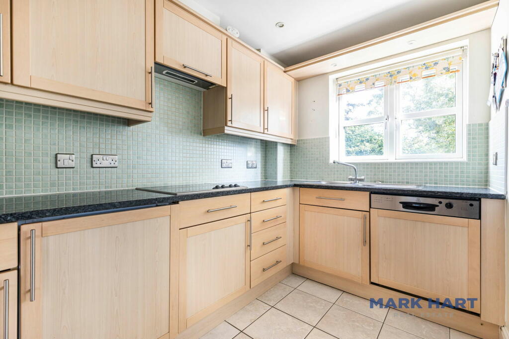 Additional property image - Langham Park Place, Bromley, BR2 0UP