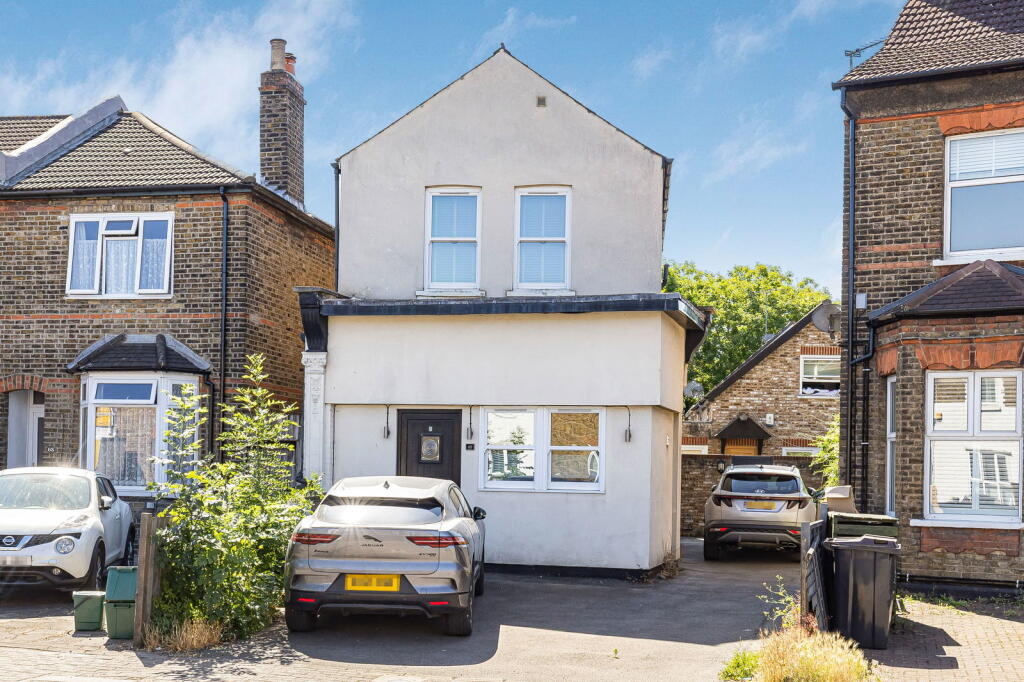 Main image of property: Beckenham Lane, Bromley, BR2 0DN