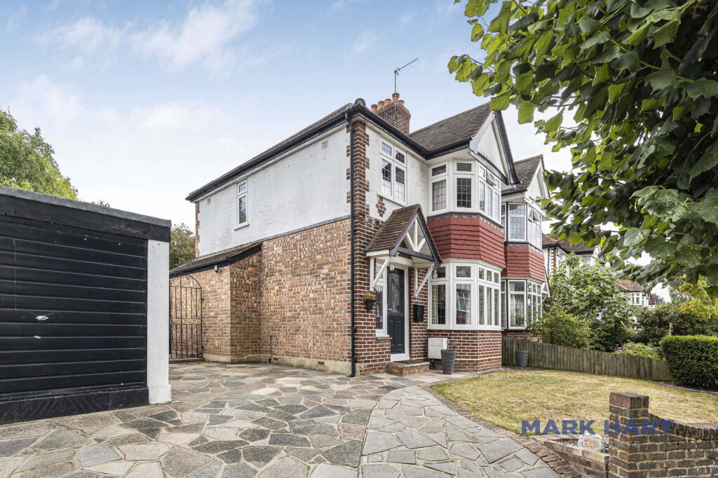 Main image of property: Leamington Close, Bromley, BR1