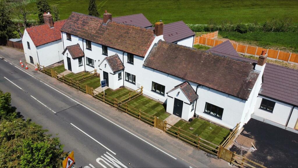 3 bedroom end of terrace house for sale in 1 Ackleton Meadows